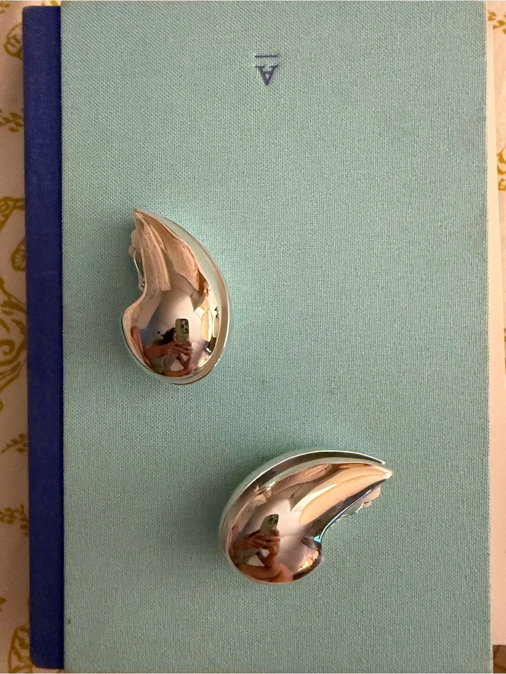 Tory Burch Women’s Wave Hoop Earrings Silver Silvertone